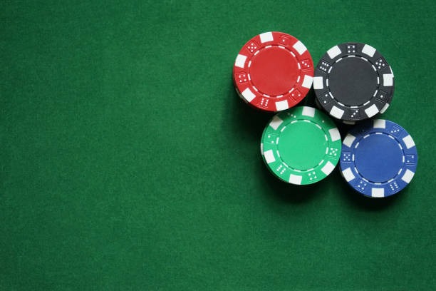 Buffalo King slot game reels and symbol layout